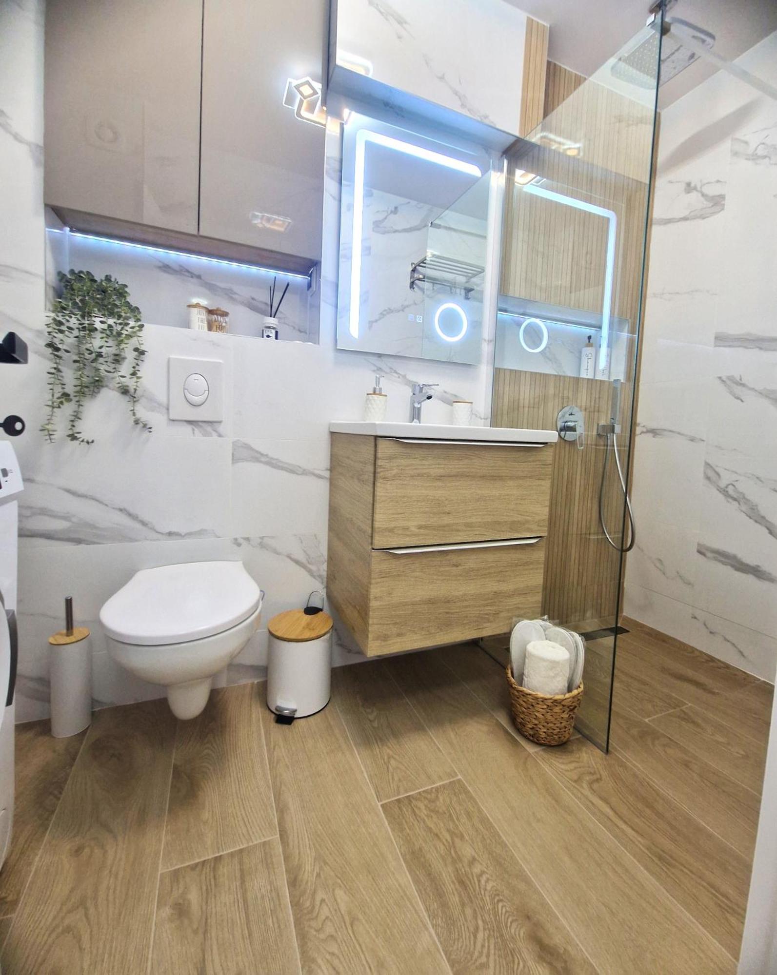 Ultracentral Luxury Apartament Curtea de Argeş エクステリア 写真